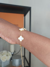 Load image into Gallery viewer, Lucky Clover Bracelet
