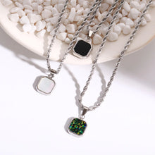 Load image into Gallery viewer, Emerald Blue Stone Chain
