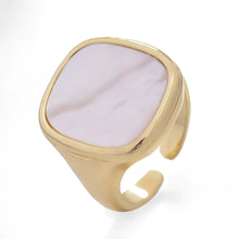 Load image into Gallery viewer, White Pearl Ring
