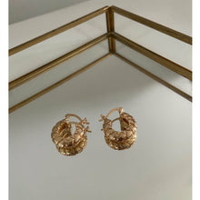 Load image into Gallery viewer, Michelangela Earrings Online | Gold Jewelry | Umilele Jewels

