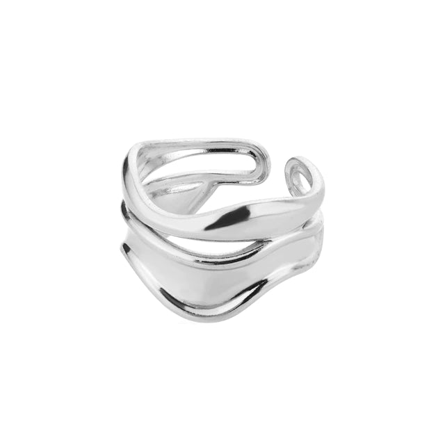 Twisted Infinity Ring